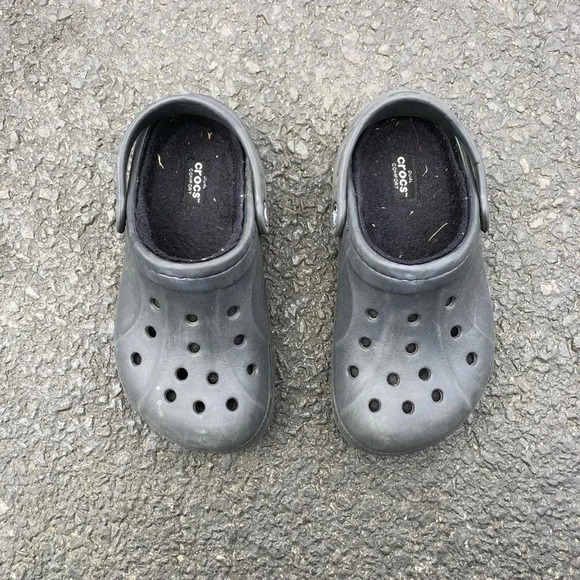 Youth Crocs with interior liner - Picture 5 of 5